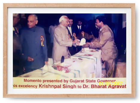 " Dr Bharat Agravat Awarded by Gujarat state Governor"